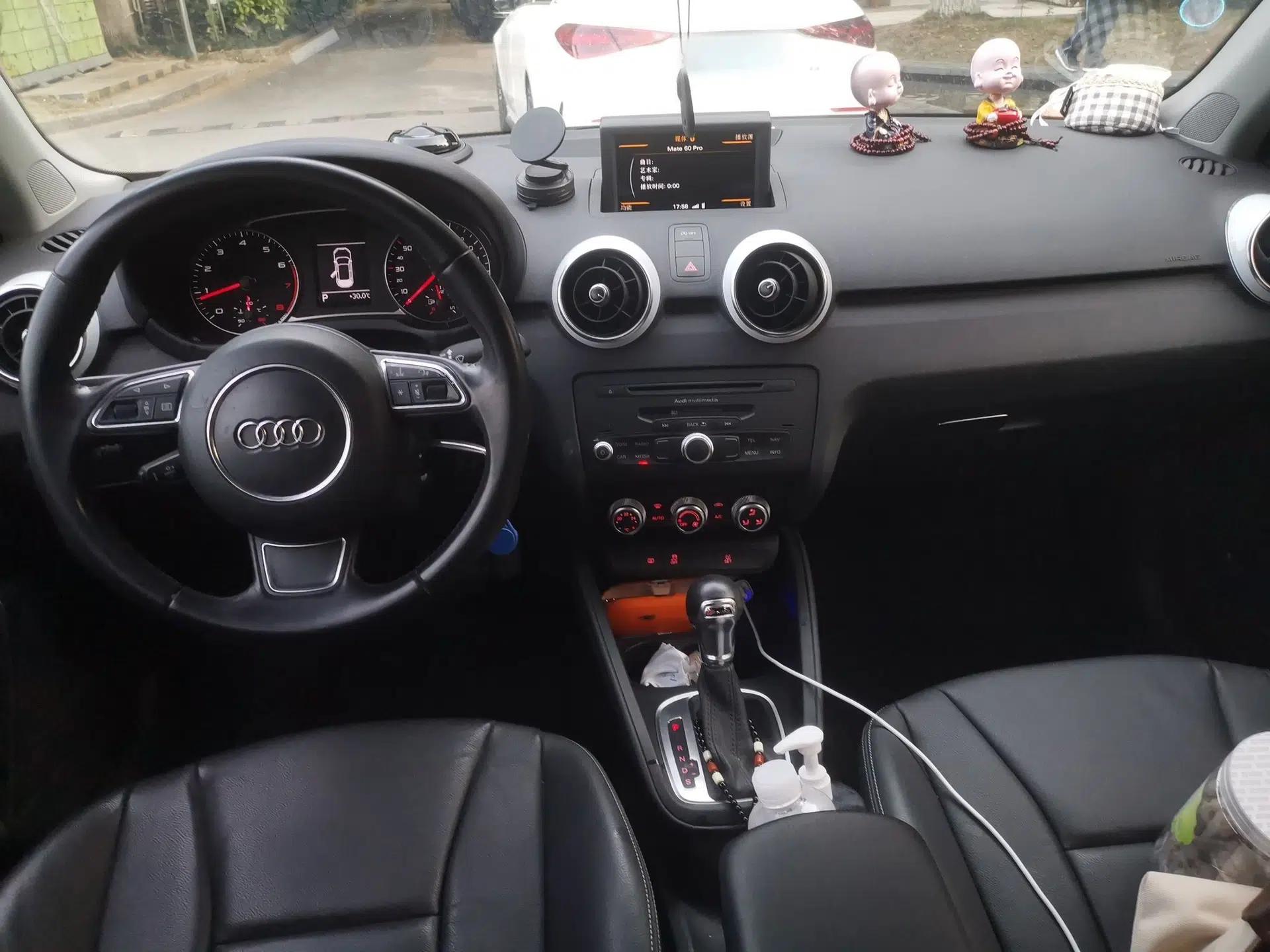 Audi A1 2014 30 TFSI Sportback Comfort Model — миниатюра 10