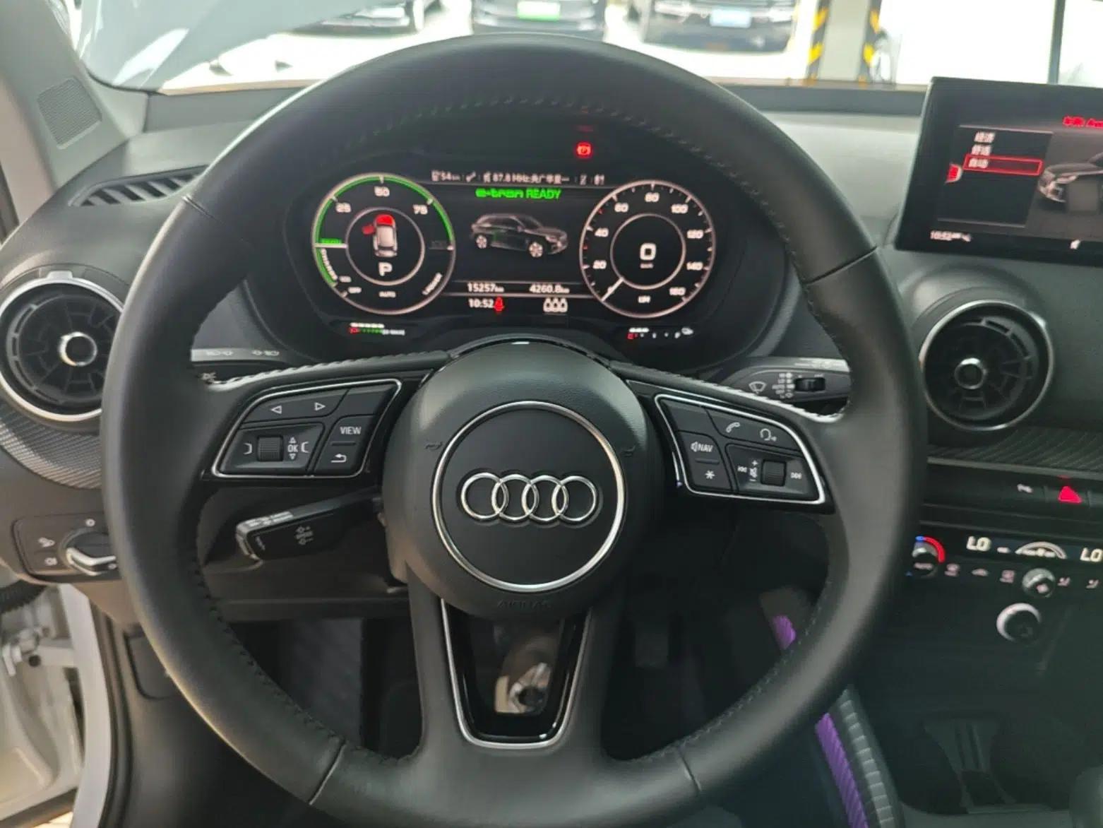 Audi Q2L e-tron 2019 Q2L e-tron Pure Electric Smart Enjoyment Model — миниатюра 14