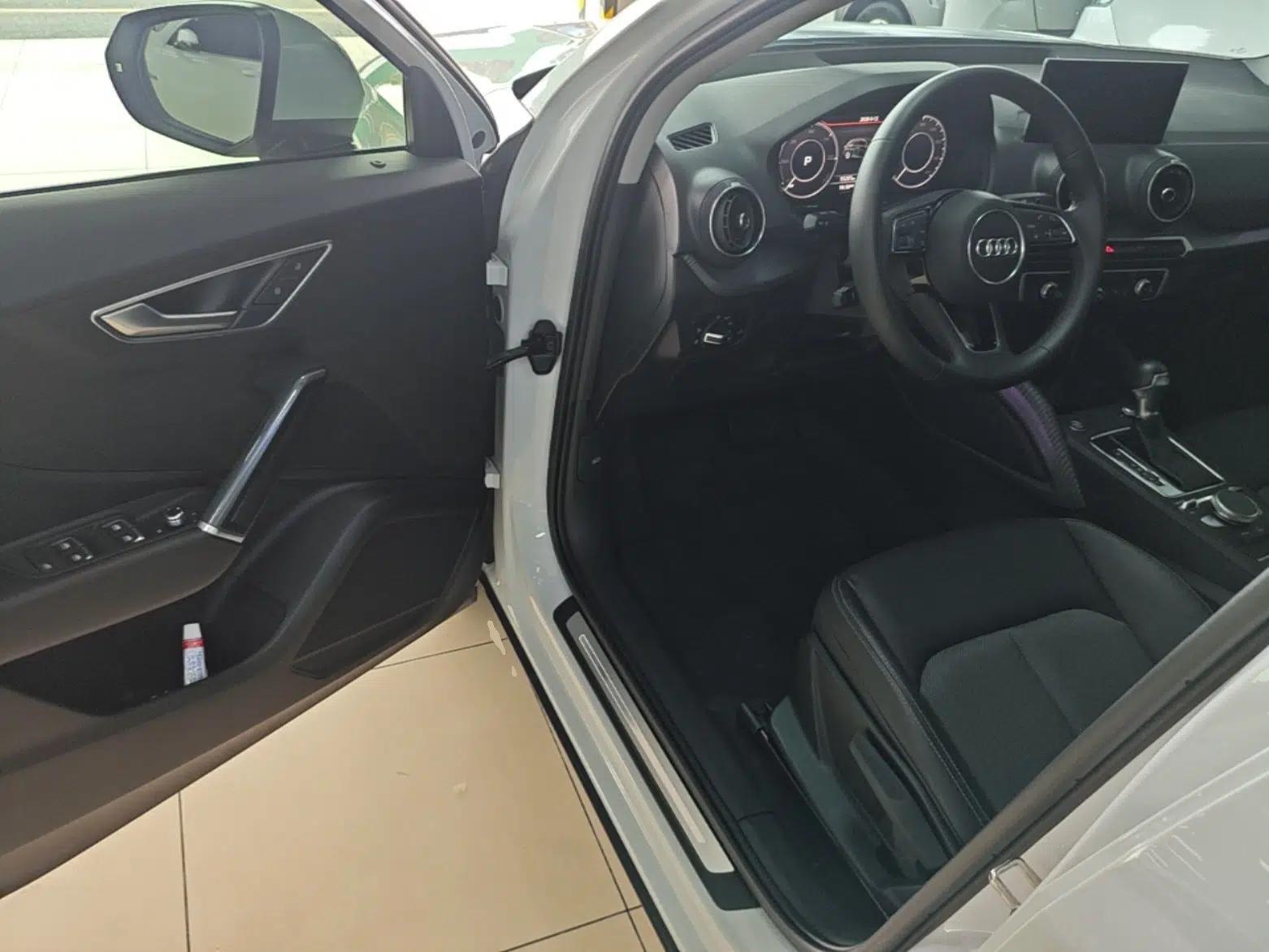 Audi Q2L e-tron 2019 Q2L e-tron Pure Electric Smart Enjoyment Model — миниатюра 19