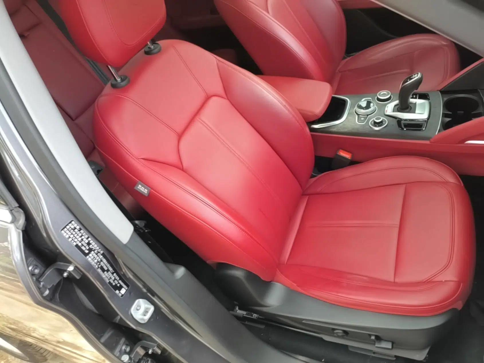 Alfa Romeo Stelvio 2020 2.0T 280HP Luxury Edition — миниатюра 23