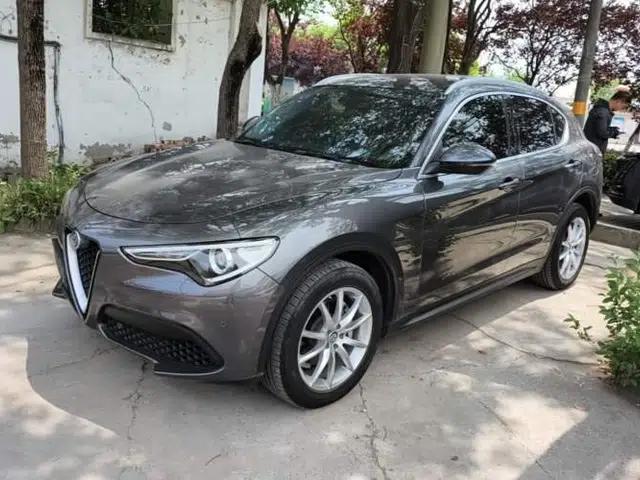 Alfa Romeo Stelvio 2020 2.0T 280HP Luxury Edition