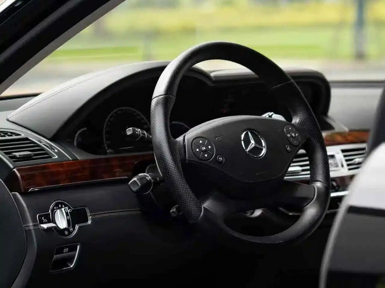 2013 Mercedes-Benz S-Class AMG S 65 L Grand Edition — миниатюра 13