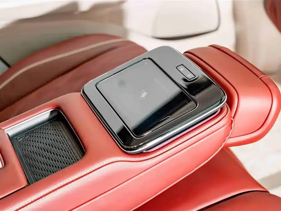 2024 Maybach GLS 480 4MATIC — миниатюра 28