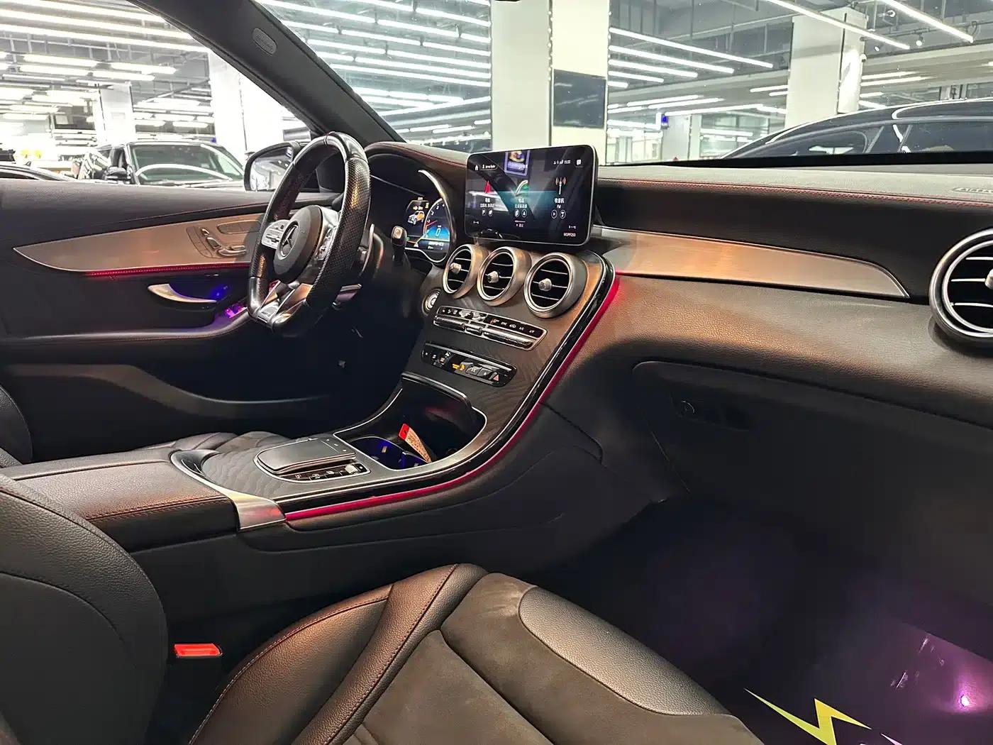 2020 Mercedes-Benz GLC AMG 43 4MATIC — миниатюра 11