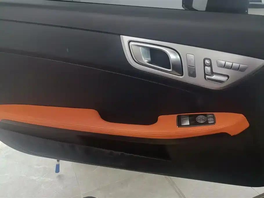 Mercedes-Benz SLK-Class 2011 SLK 200 Fashion Edition — миниатюра 7