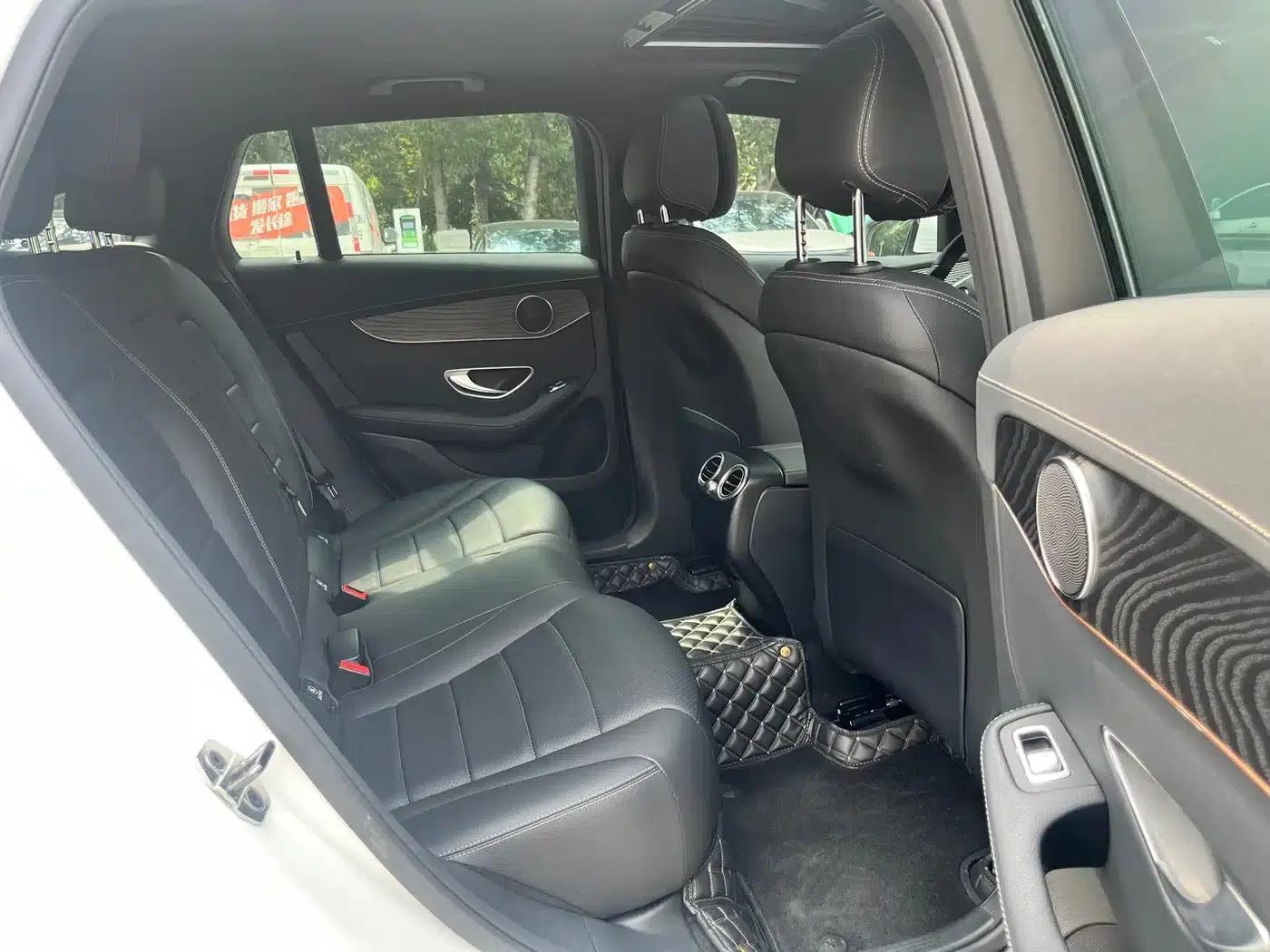 Mercedes-Benz EQC 2021 Model EQC 400 4MATIC — миниатюра 13