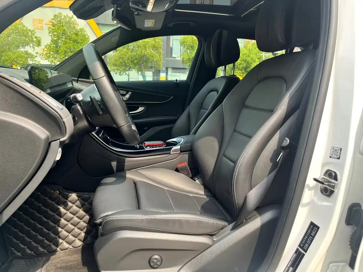 Mercedes-Benz EQC 2021 Model EQC 400 4MATIC — миниатюра 9
