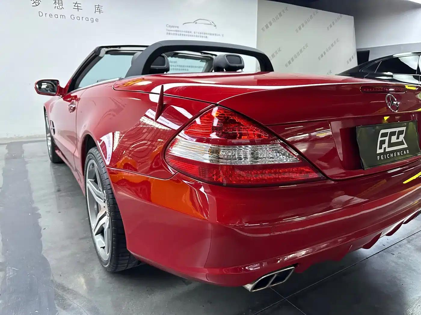 Mercedes-Benz SL-Class 2011 SL 300 Grand Edition — миниатюра 8