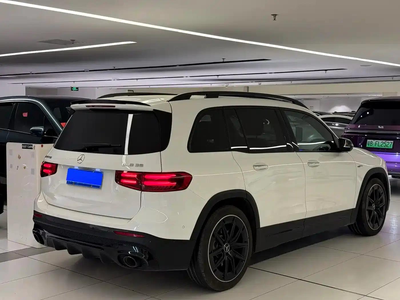 2024 Mercedes-Benz GLB AMG 35 4MATIC — миниатюра 11