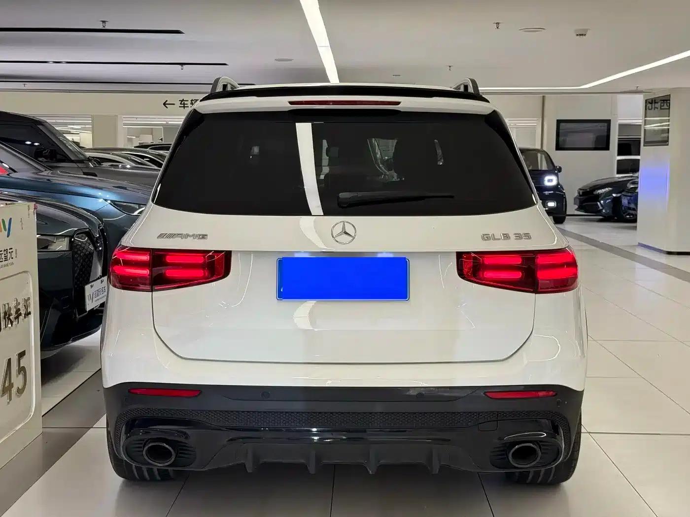 2024 Mercedes-Benz GLB AMG 35 4MATIC — миниатюра 10