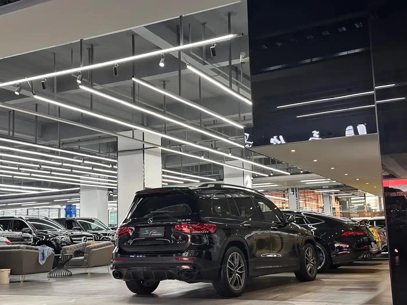 2023 Mercedes-Benz GLB AMG 35 4MATIC — миниатюра 18