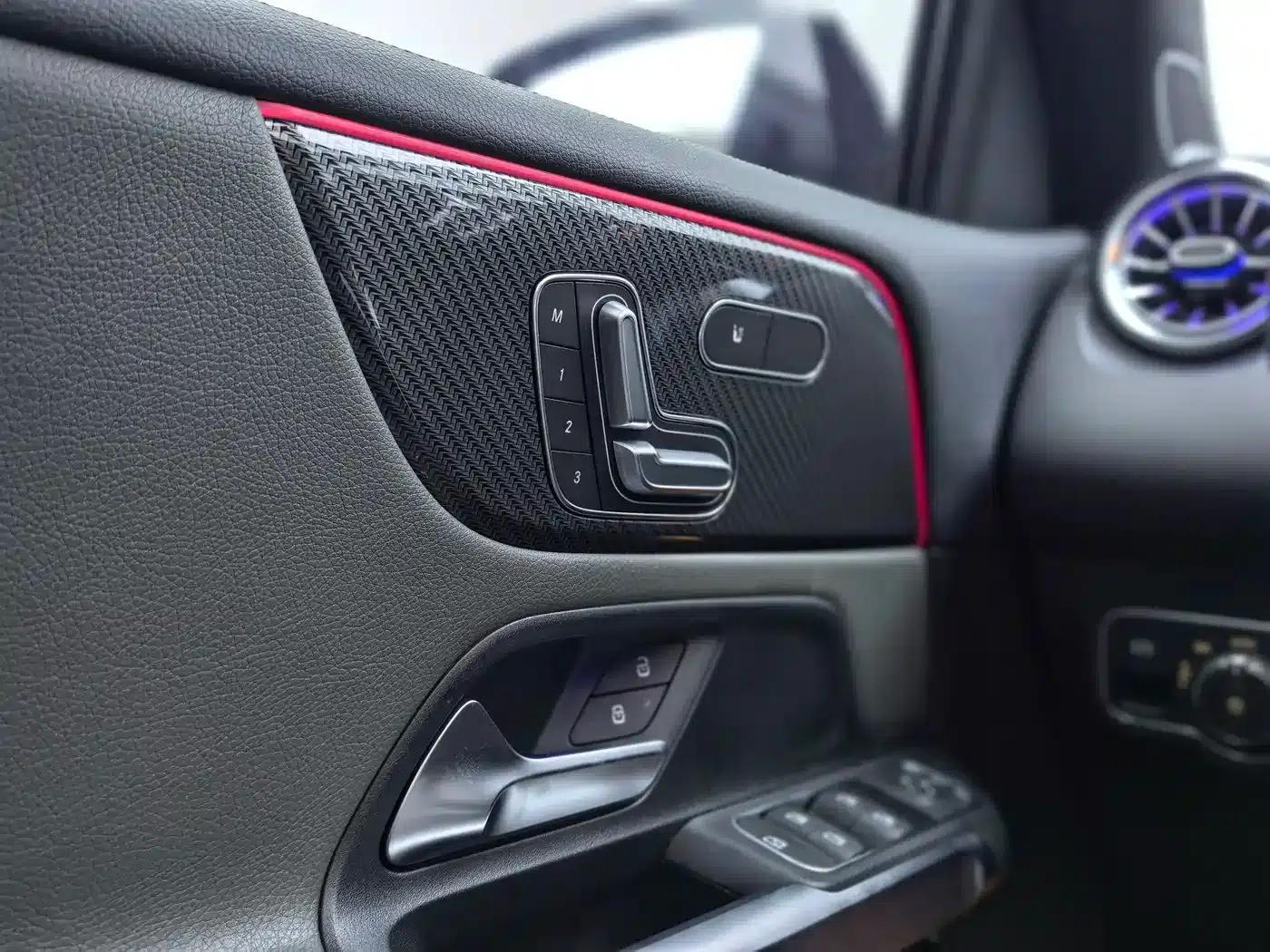 2023 Mercedes-Benz GLB AMG 35 4MATIC — миниатюра 13