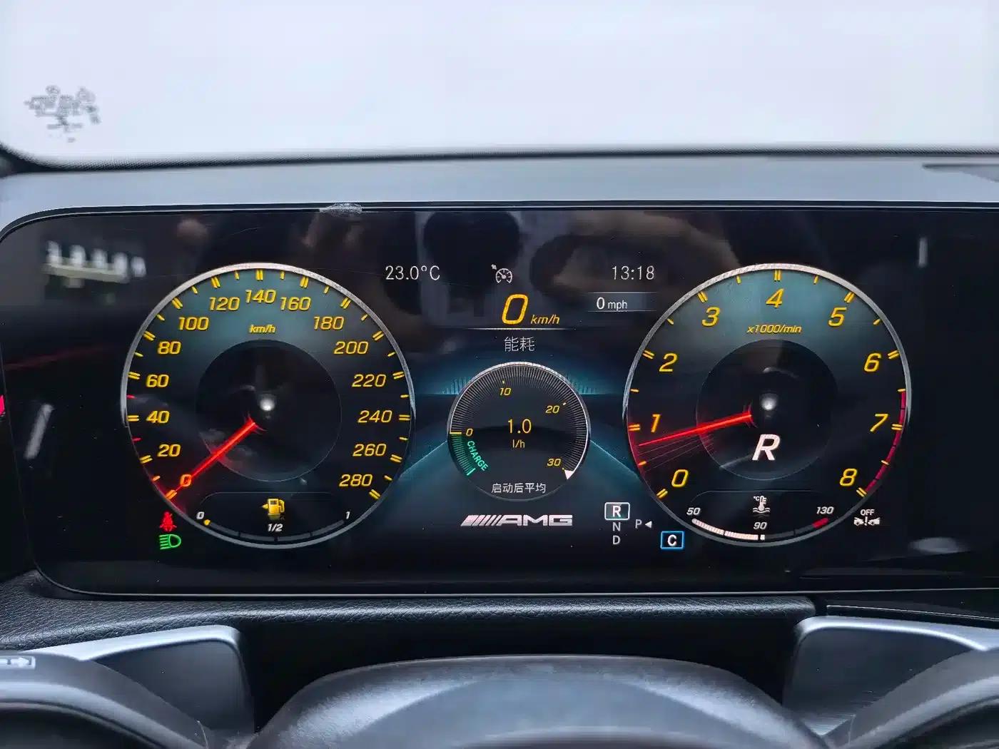 2023 Mercedes-Benz GLB AMG 35 4MATIC — миниатюра 5