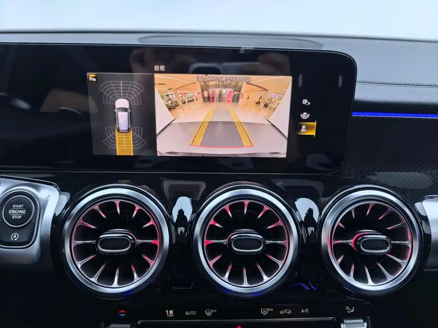 2023 Mercedes-Benz GLB AMG 35 4MATIC — миниатюра 6