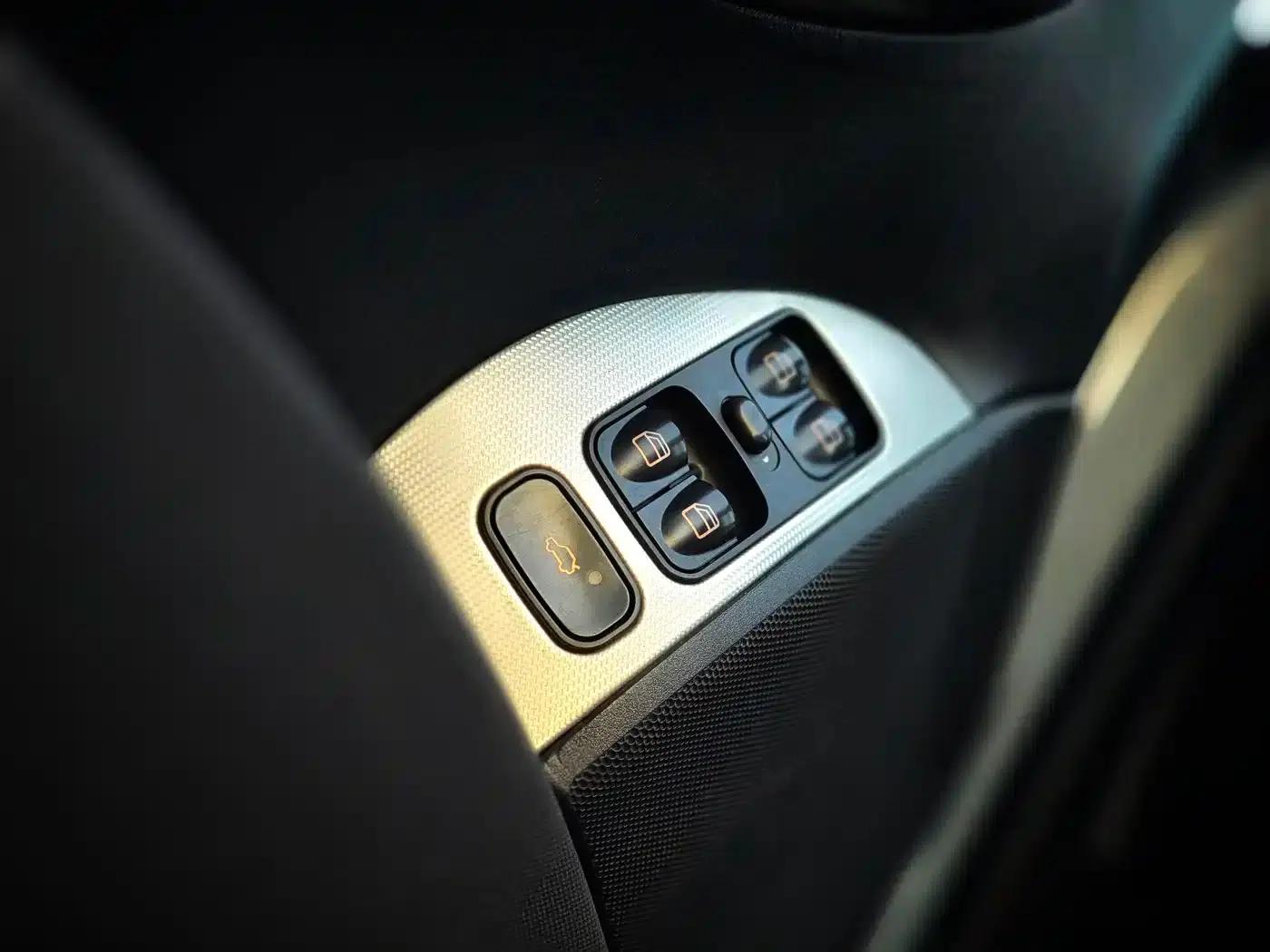 Mercedes-Benz CLK-Class 2006 CLK 280 Coupe — миниатюра 18
