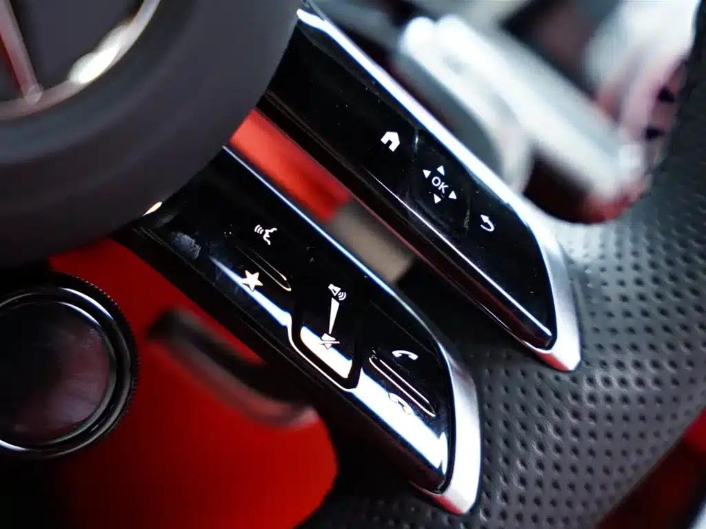 2023 Mercedes-Benz SL-Class AMG 43 — миниатюра 25