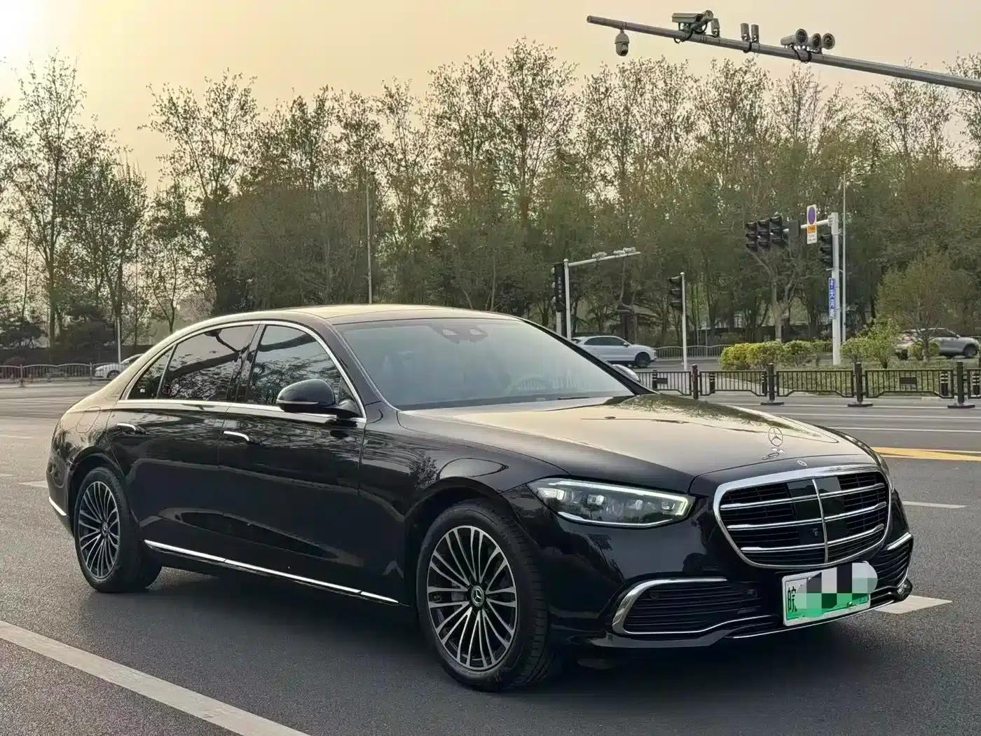 Mercedes-Benz S-Class PHEV 2023 S 450 e L Plug-in Hybrid Sedan — миниатюра 16