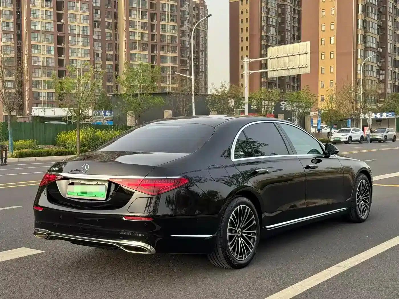 Mercedes-Benz S-Class PHEV 2023 S 450 e L Plug-in Hybrid Sedan — миниатюра 19
