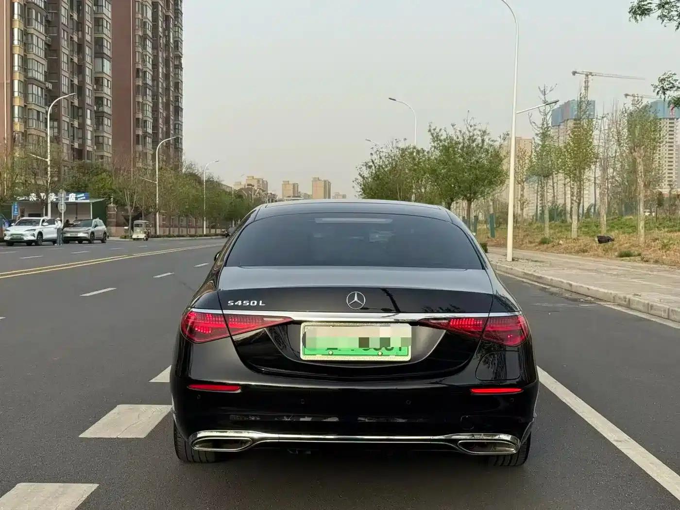 Mercedes-Benz S-Class PHEV 2023 S 450 e L Plug-in Hybrid Sedan — миниатюра 20