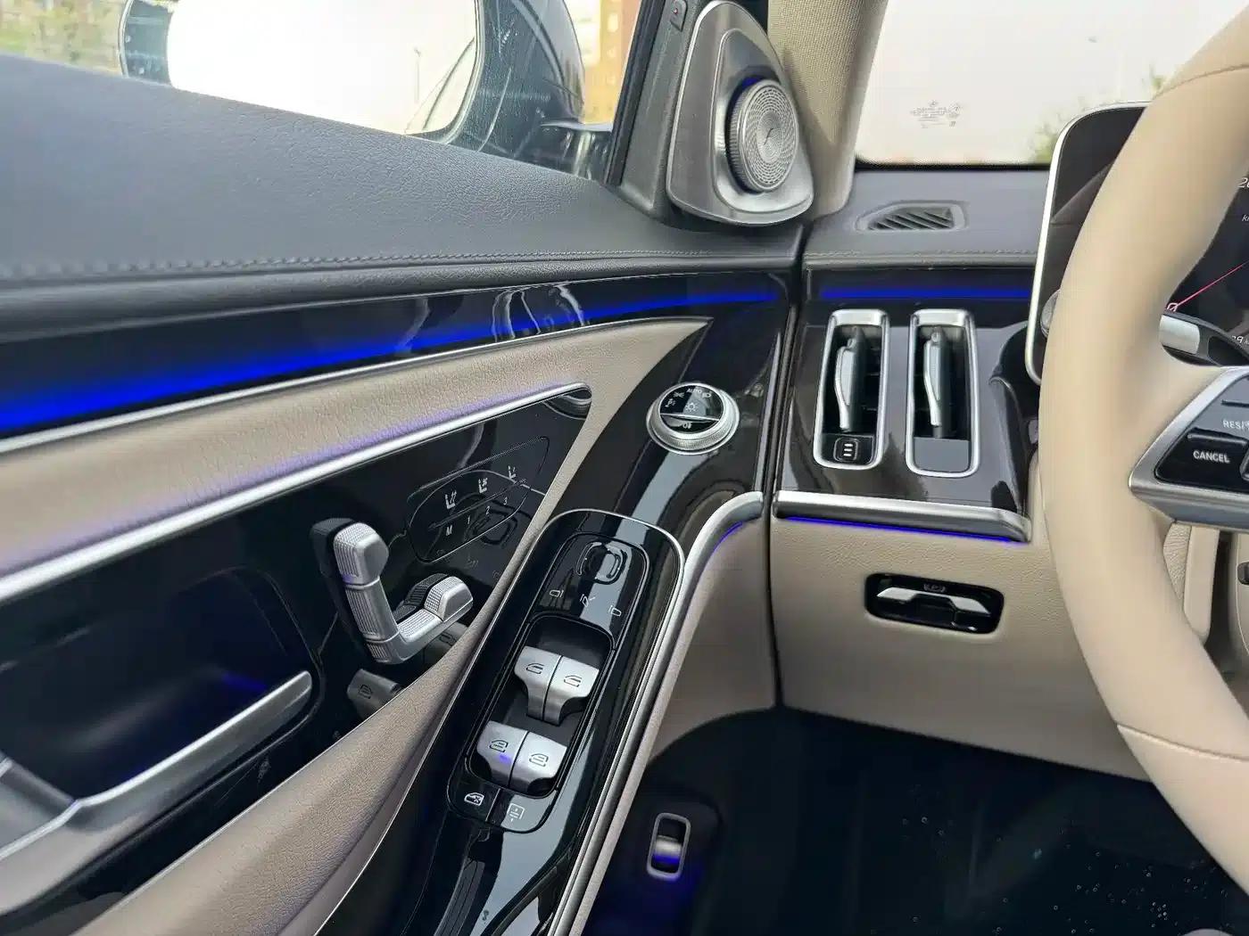 Mercedes-Benz S-Class PHEV 2023 S 450 e L Plug-in Hybrid Sedan — миниатюра 25