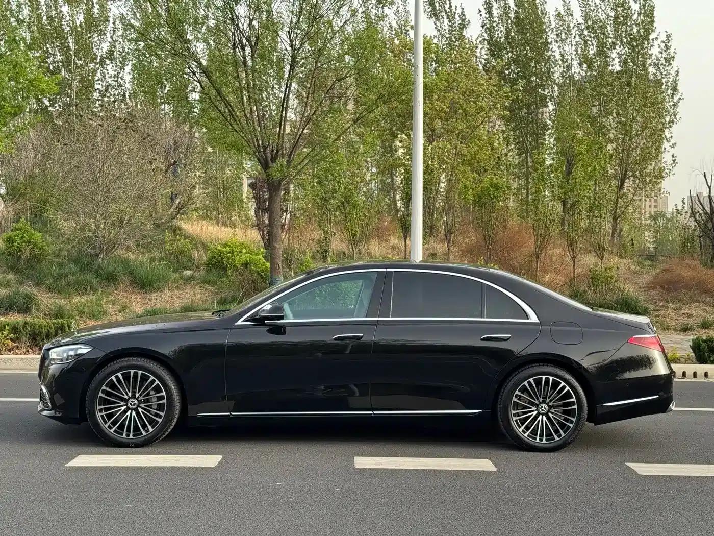Mercedes-Benz S-Class PHEV 2023 S 450 e L Plug-in Hybrid Sedan — миниатюра 47