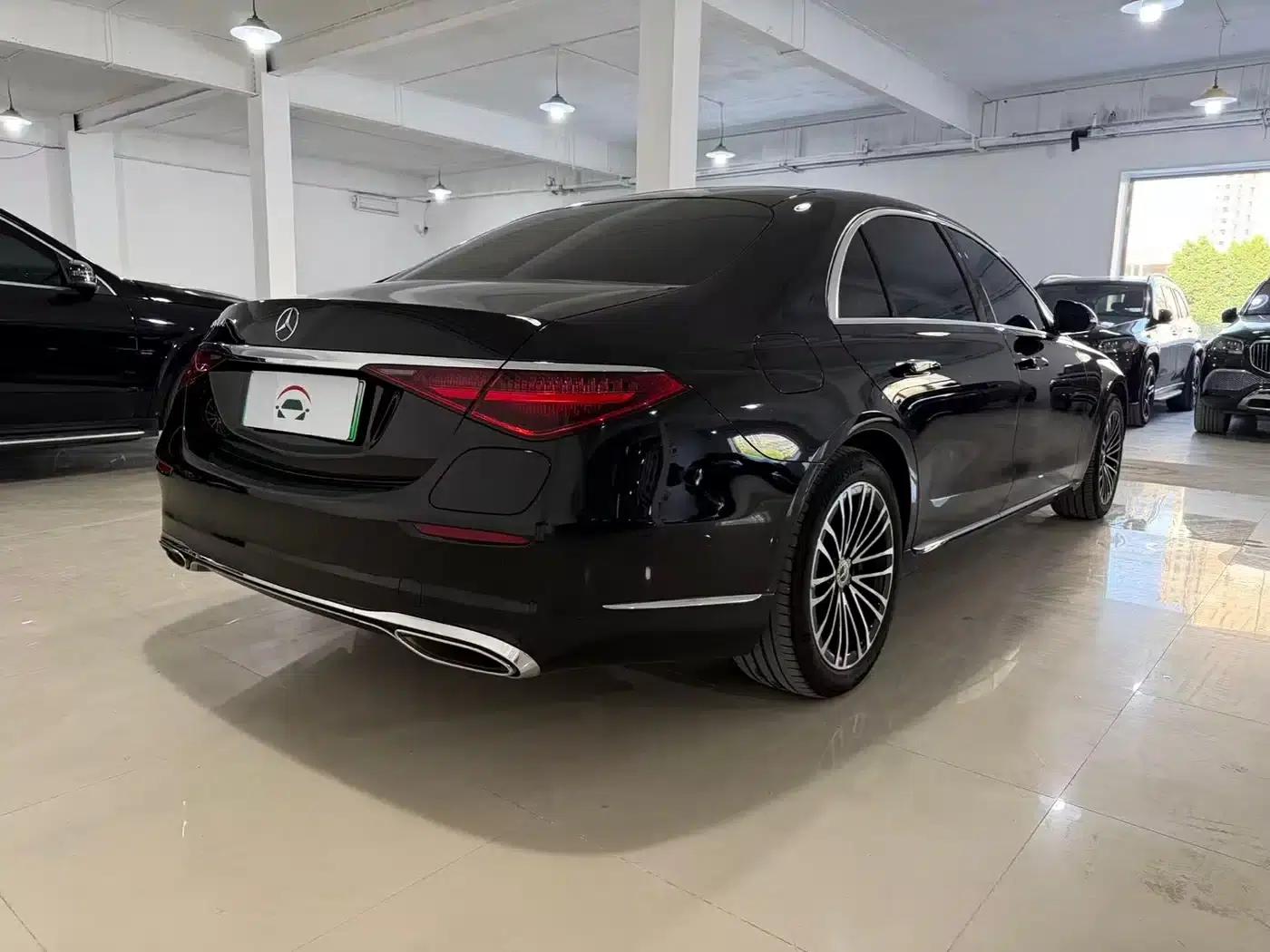 Mercedes-Benz S-Class PHEV 2023 S 450 e L Plug-in Hybrid Sedan — миниатюра 5