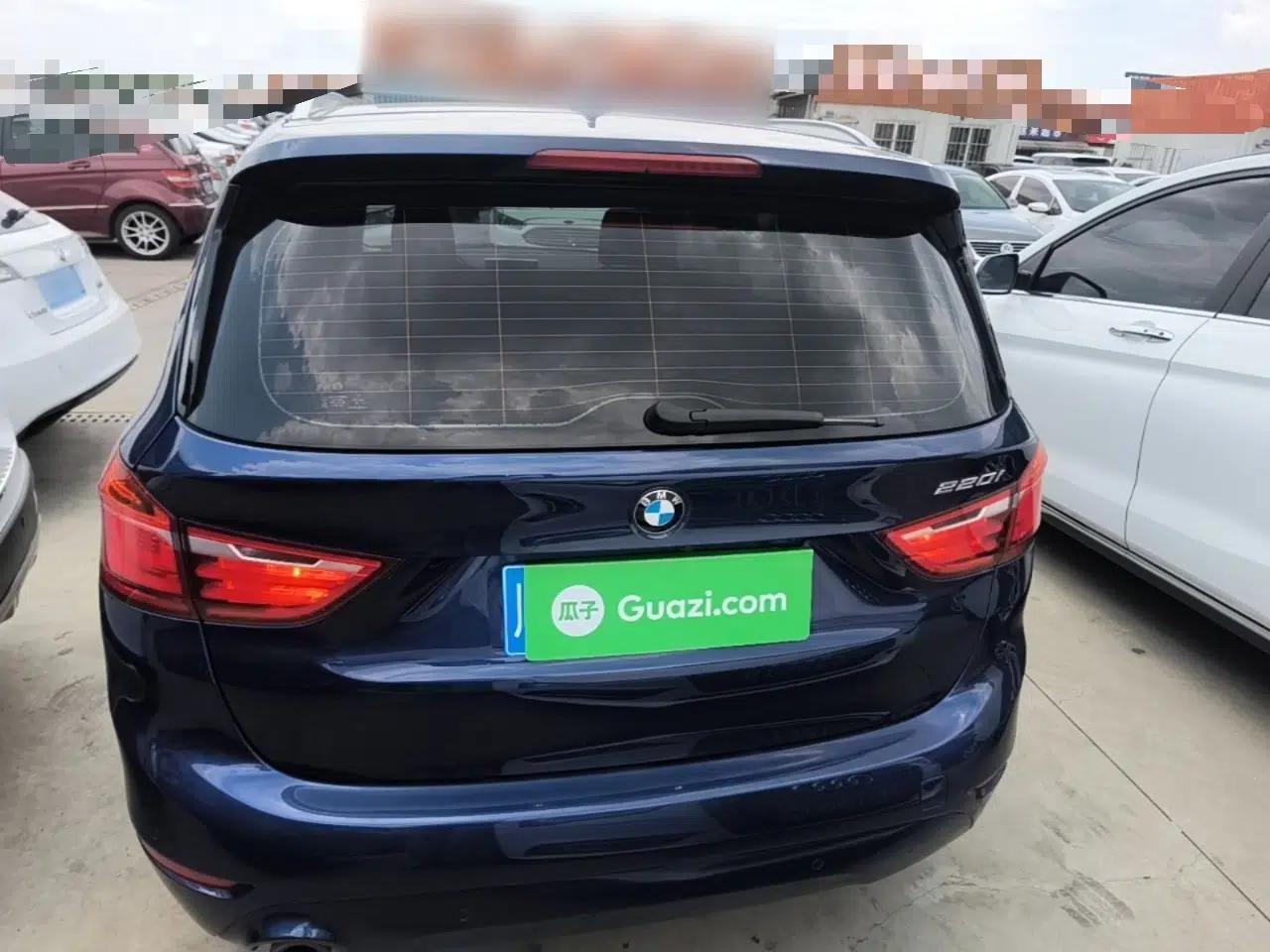 BMW 2 Series Gran Tourer 2019 220i Leading Model — миниатюра 5