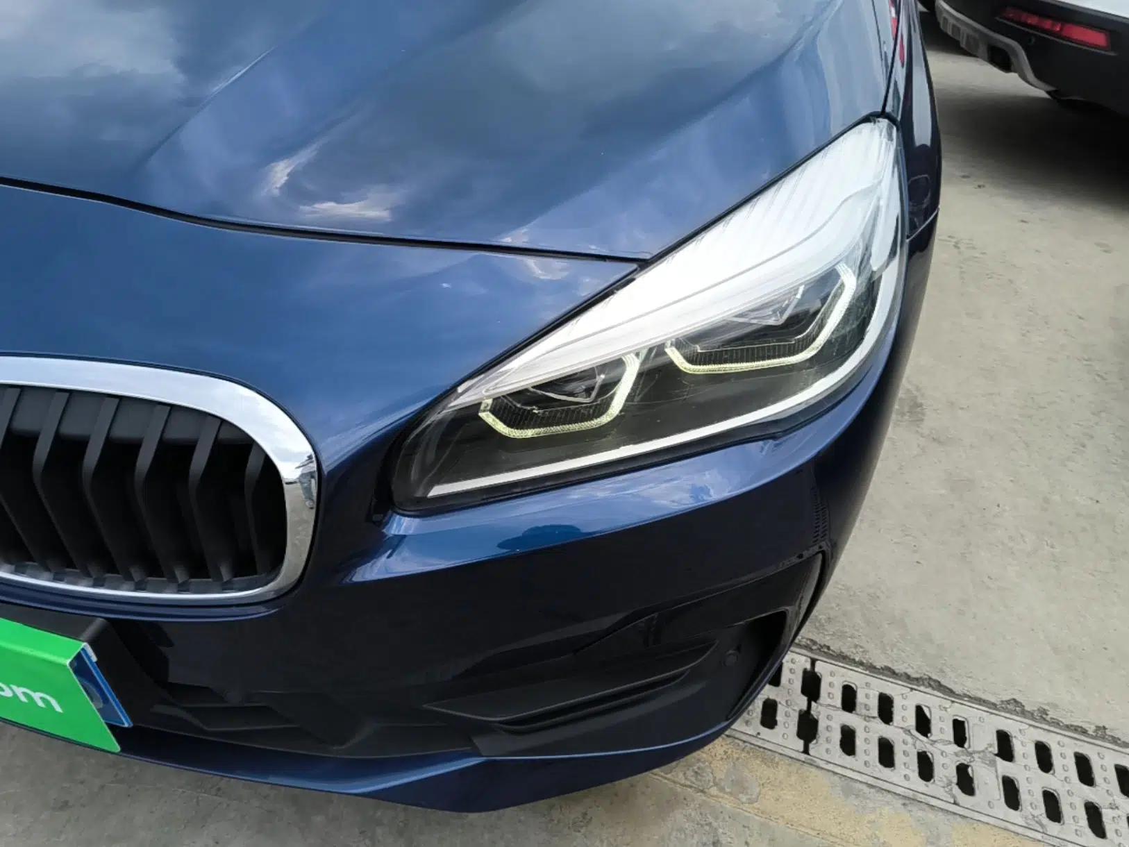 BMW 2 Series Gran Tourer 2019 220i Leading Model — миниатюра 9