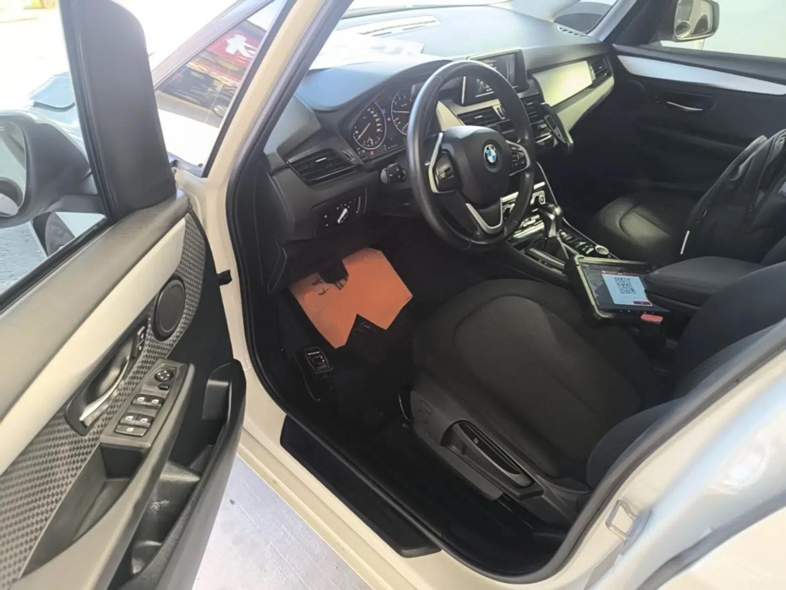 BMW 2 Series Gran Tourer 2015 218i Leading Model — миниатюра 19