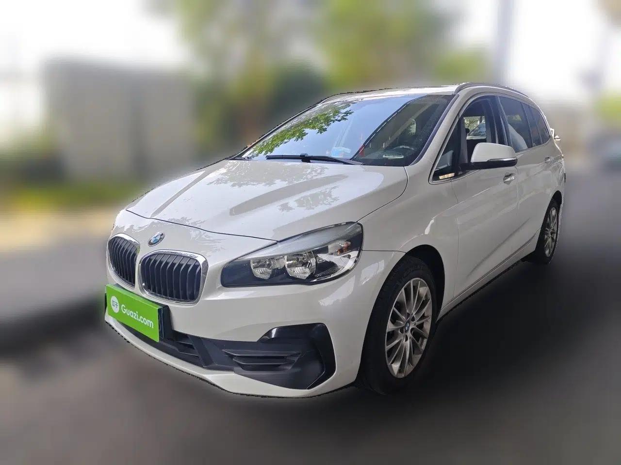 BMW 2 Series Gran Tourer 2018 220i Leading Model — миниатюра 1