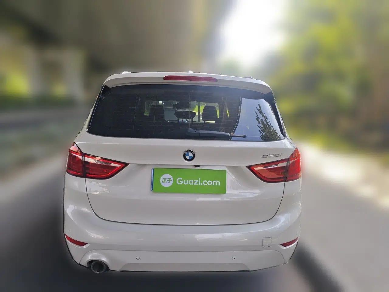 BMW 2 Series Gran Tourer 2018 220i Leading Model — миниатюра 5