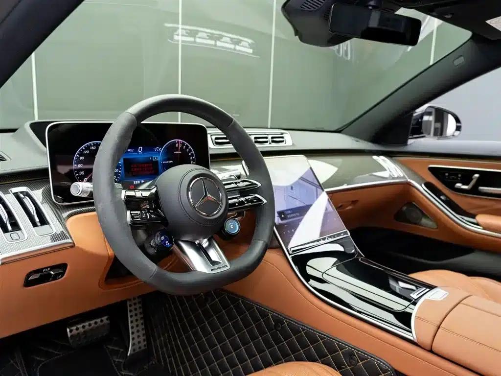 2024 Mercedes-Benz S-Class AMG PHEV — миниатюра 11