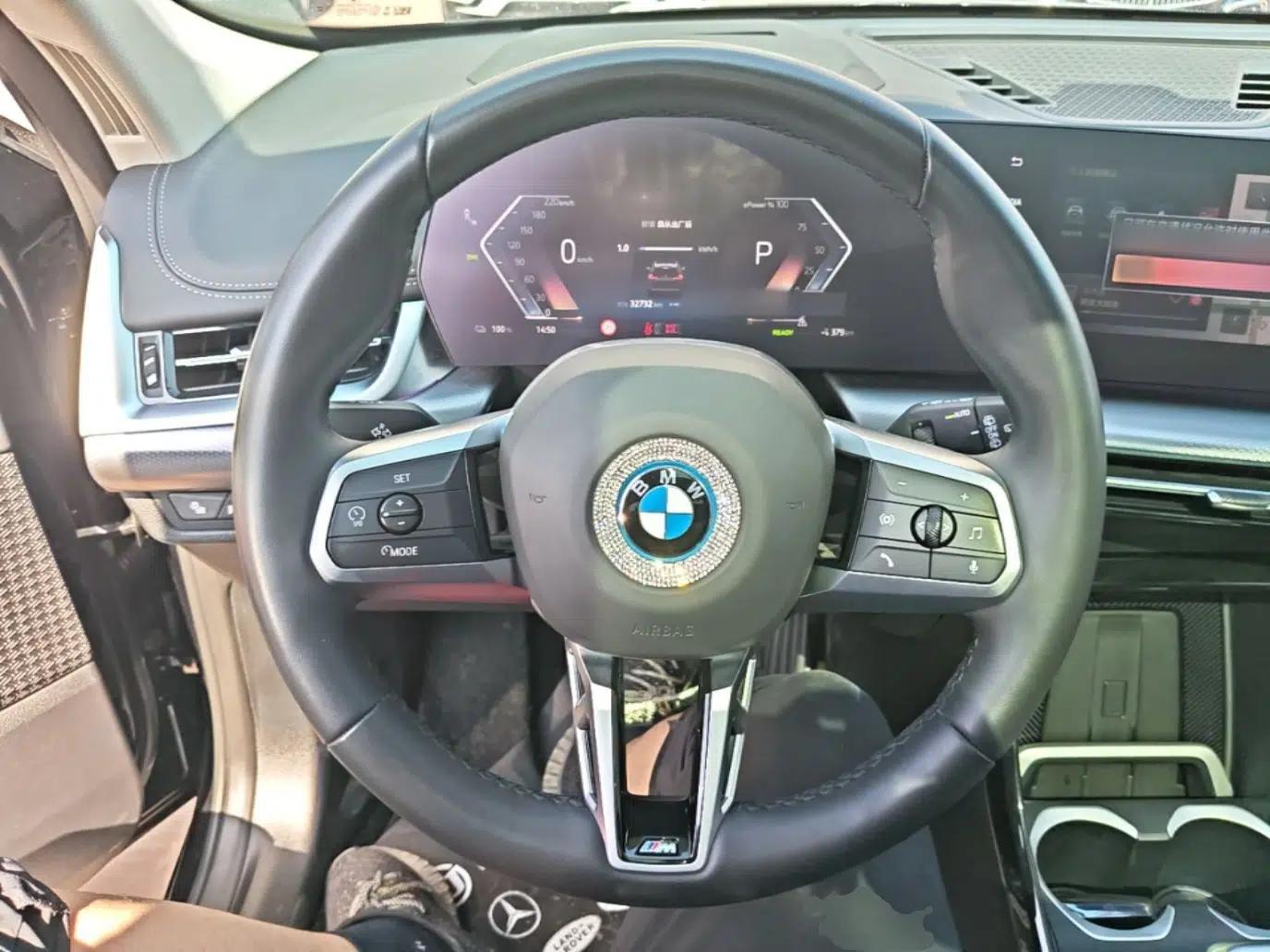 BMW iX1 2023 eDrive25L M Sport Package — миниатюра 14