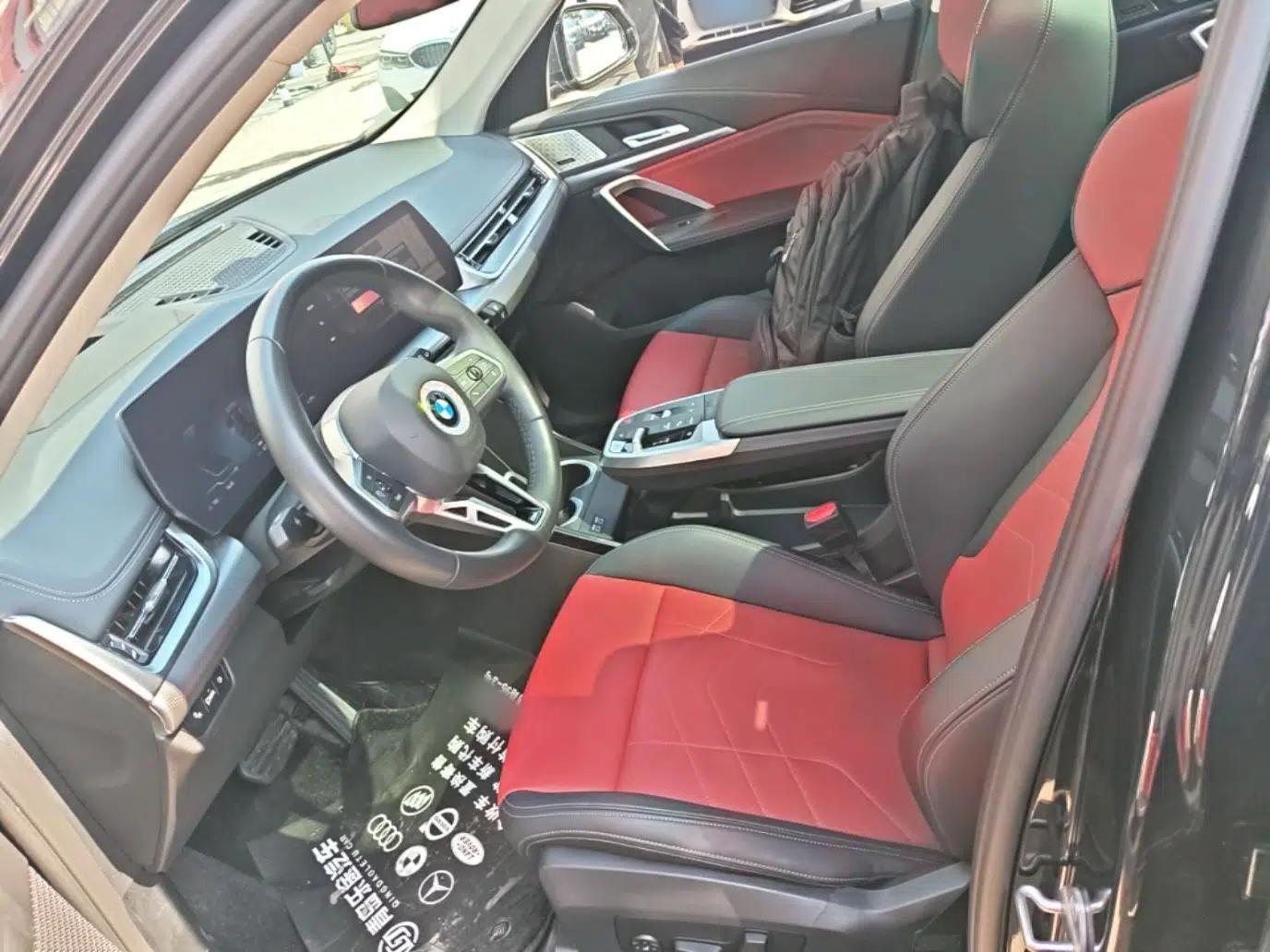 BMW iX1 2023 eDrive25L M Sport Package — миниатюра 18