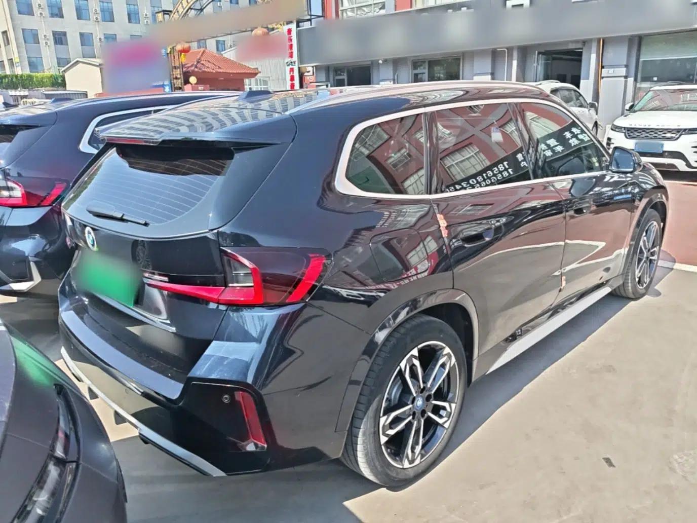BMW iX1 2023 eDrive25L M Sport Package — миниатюра 6