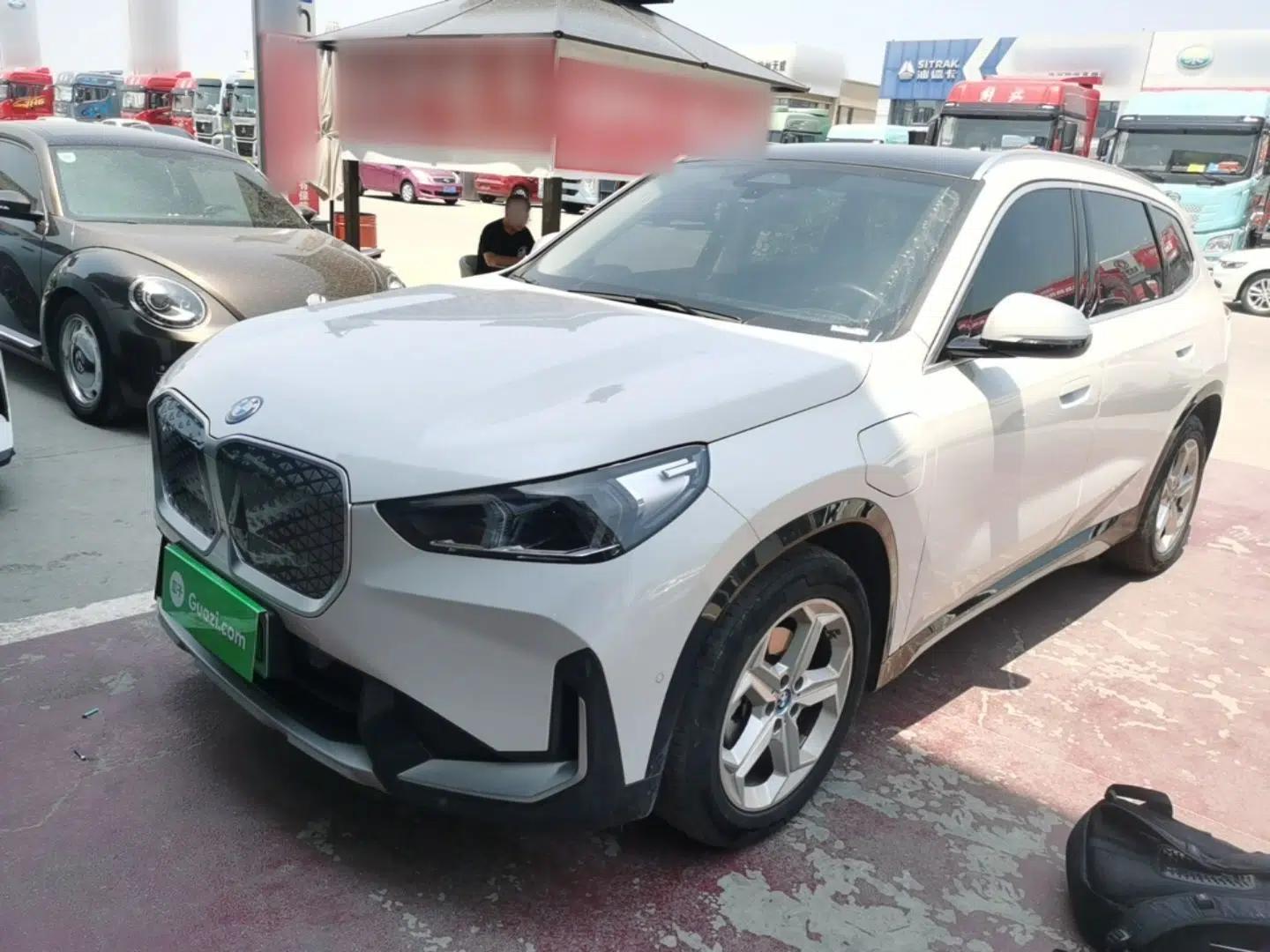 BMW iX1 2023 eDrive25L X Design Package — миниатюра 1