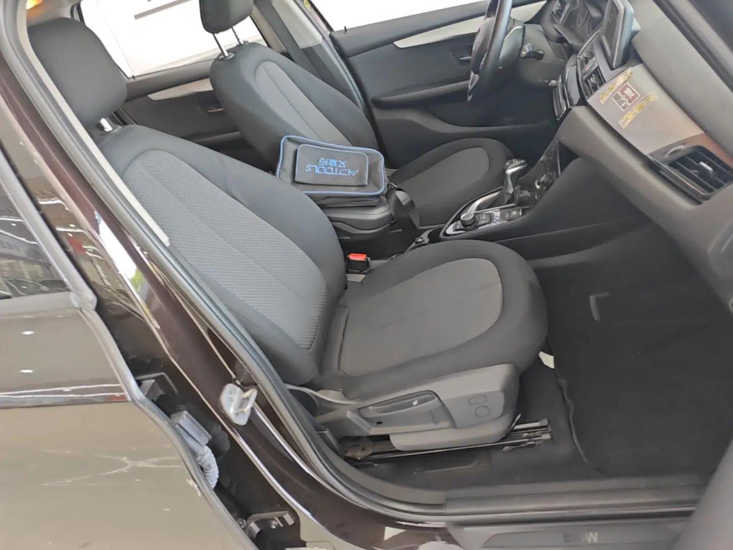 BMW 2 Series Active Tourer 2015 218i Leading Model — миниатюра 23