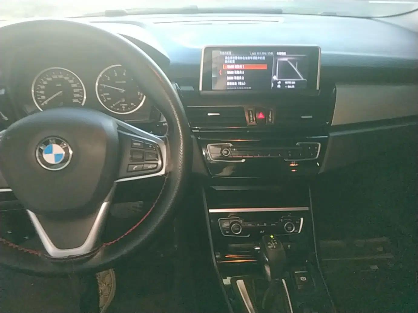 BMW 2 Series Active Tourer 2016 218i Leading Model — миниатюра 13