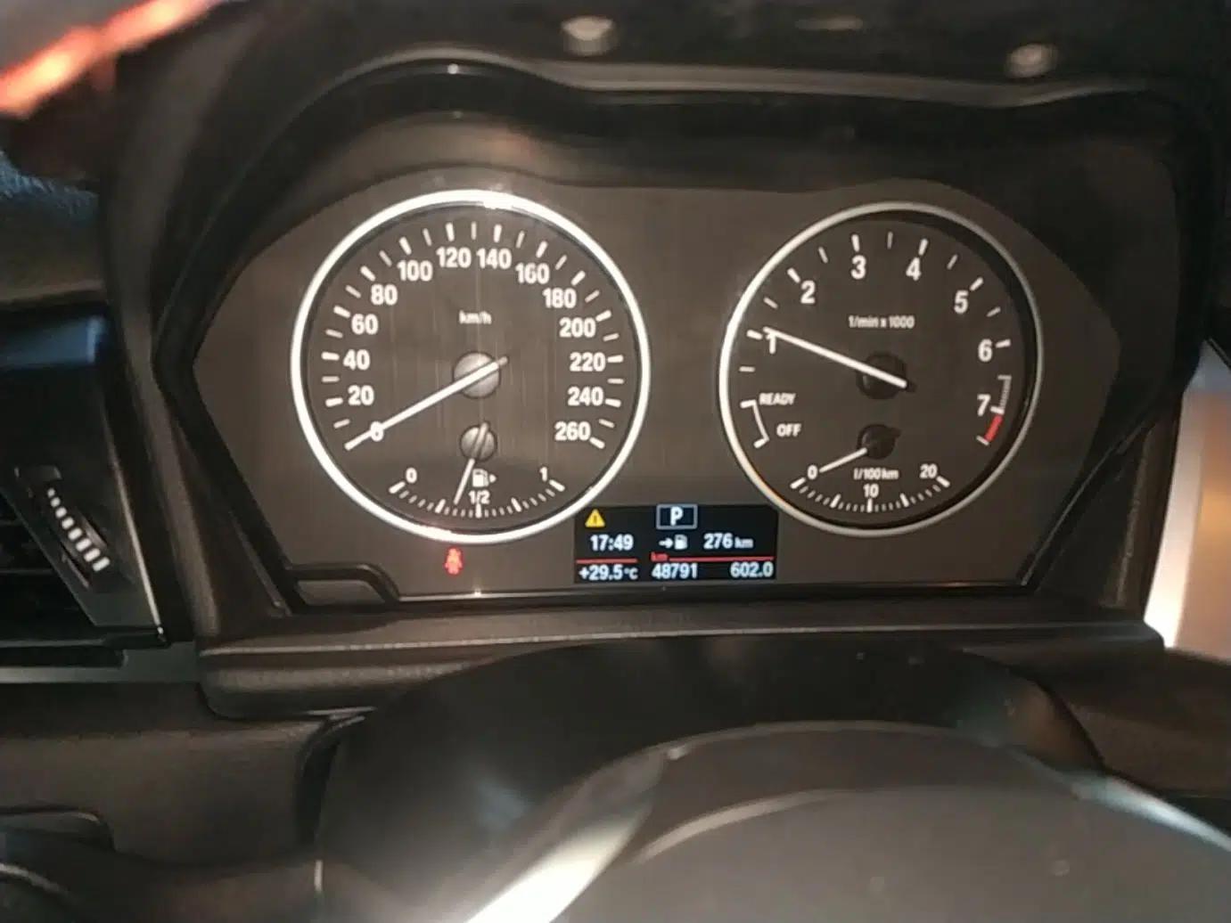 BMW 2 Series Active Tourer 2016 218i Leading Model — миниатюра 15