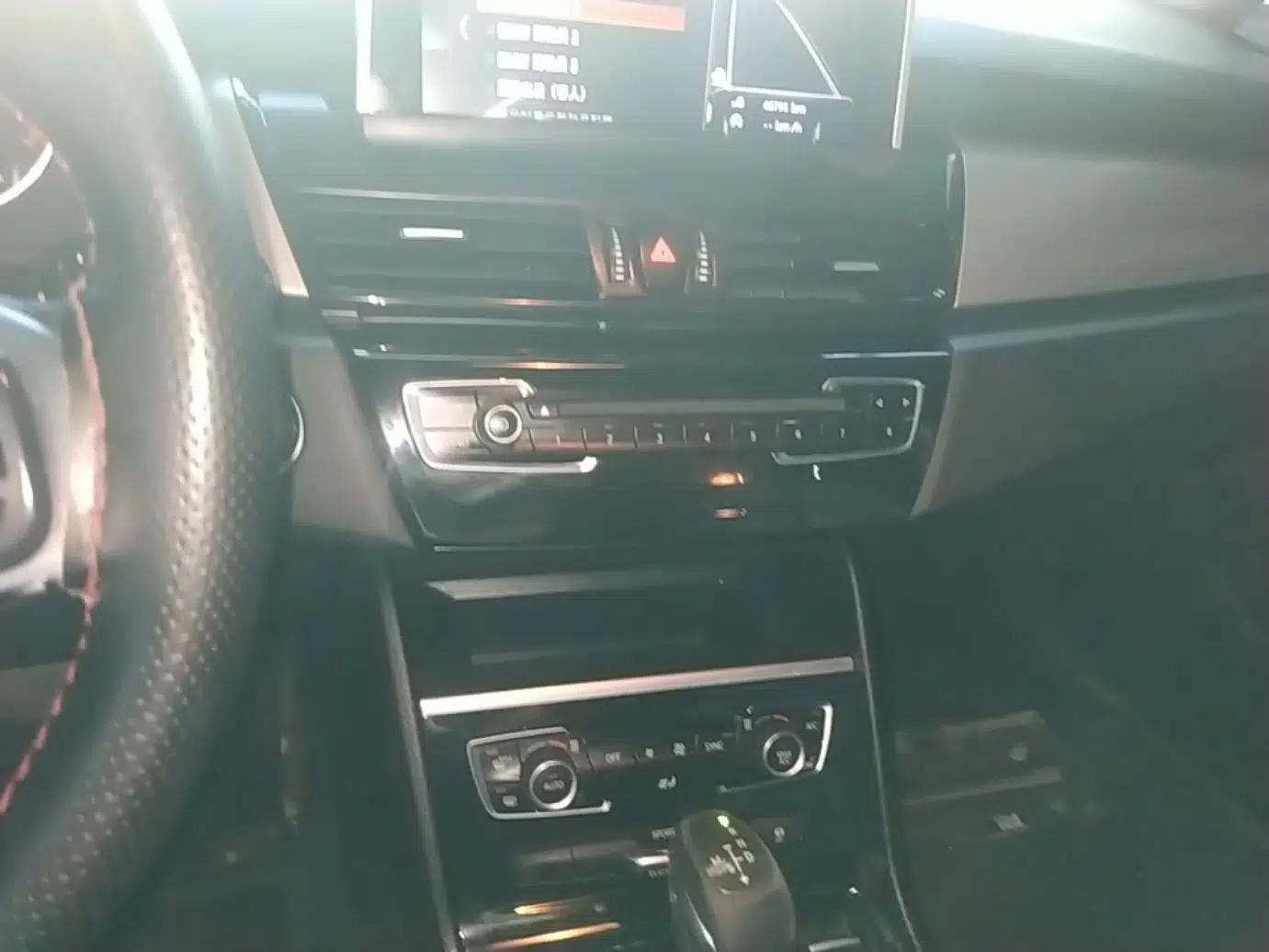 BMW 2 Series Active Tourer 2016 218i Leading Model — миниатюра 16