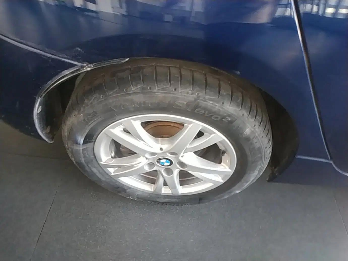 BMW 2 Series Active Tourer 2016 218i Leading Model — миниатюра 10