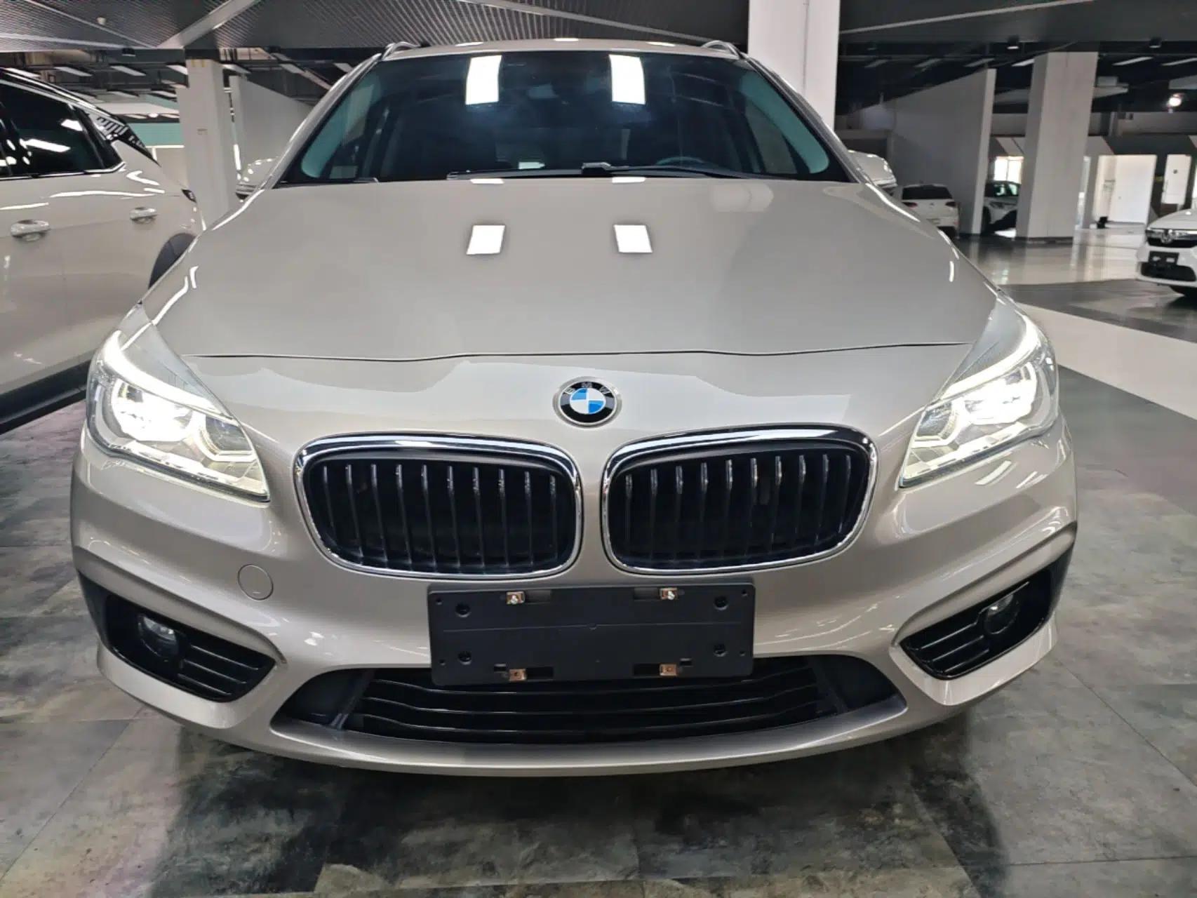 BMW 2 Series Active Tourer 2016 218i Sports Design Package — миниатюра 2