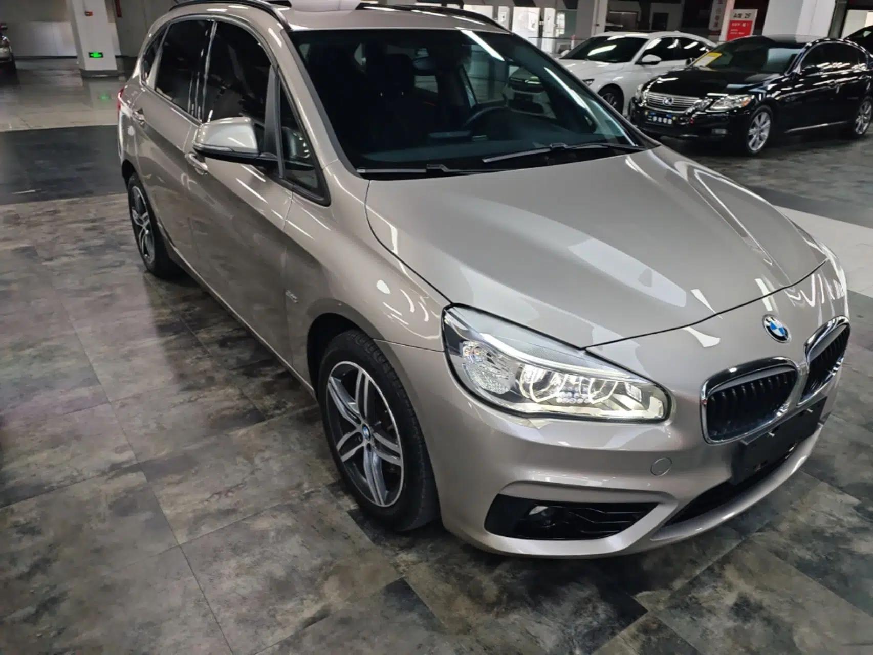 BMW 2 Series Active Tourer 2016 218i Sports Design Package — миниатюра 3