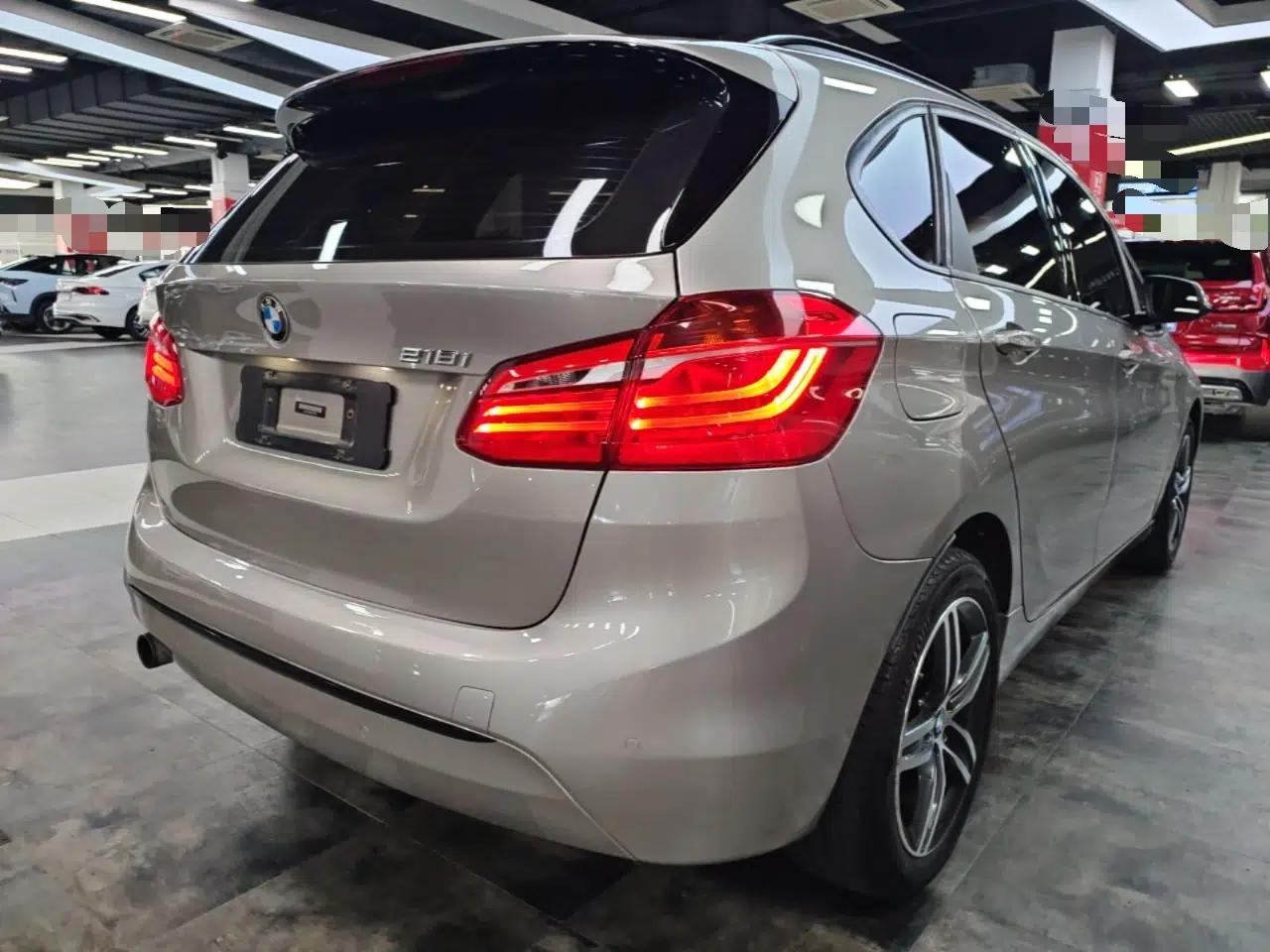 BMW 2 Series Active Tourer 2016 218i Sports Design Package — миниатюра 6