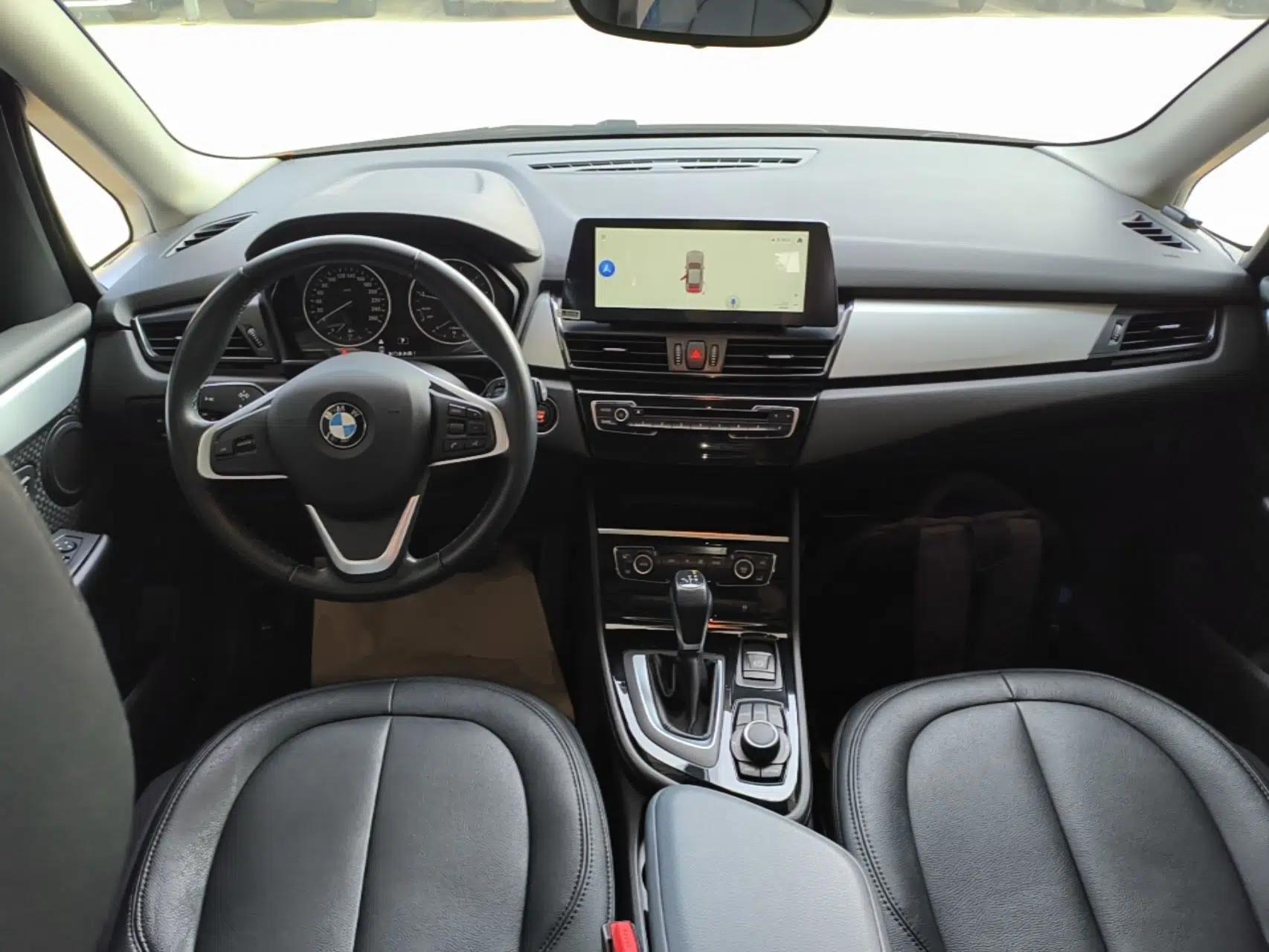 BMW 2 Series Active Tourer 2016 218i Leading Model — миниатюра 13