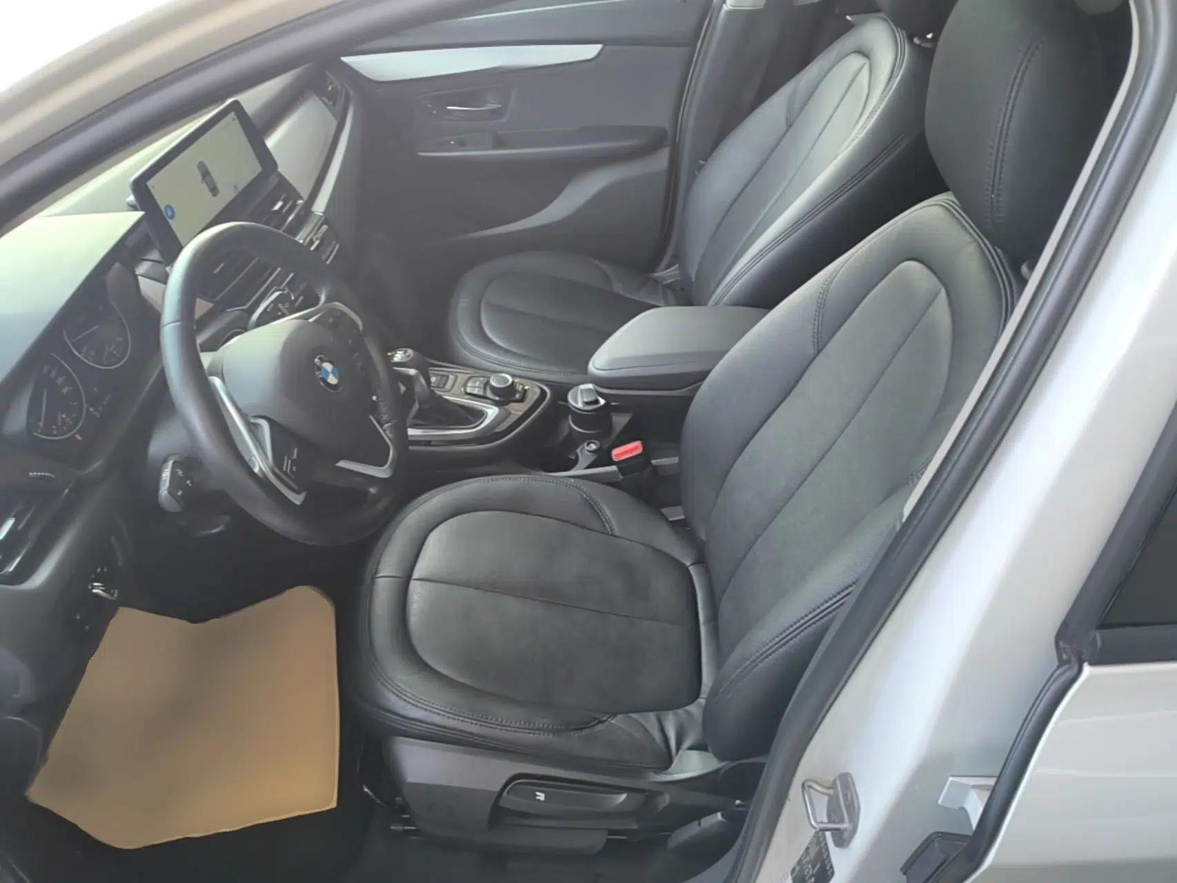 BMW 2 Series Active Tourer 2016 218i Leading Model — миниатюра 18