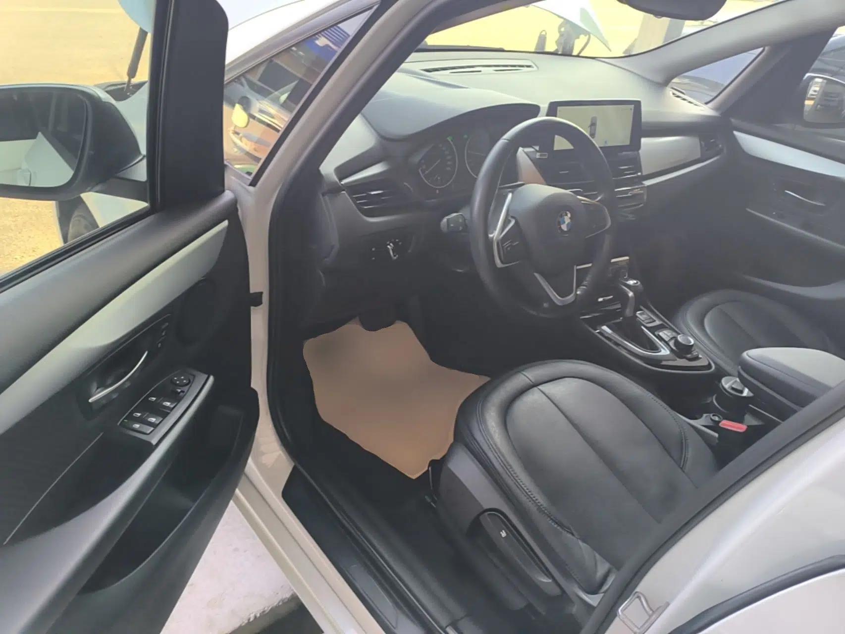 BMW 2 Series Active Tourer 2016 218i Leading Model — миниатюра 19