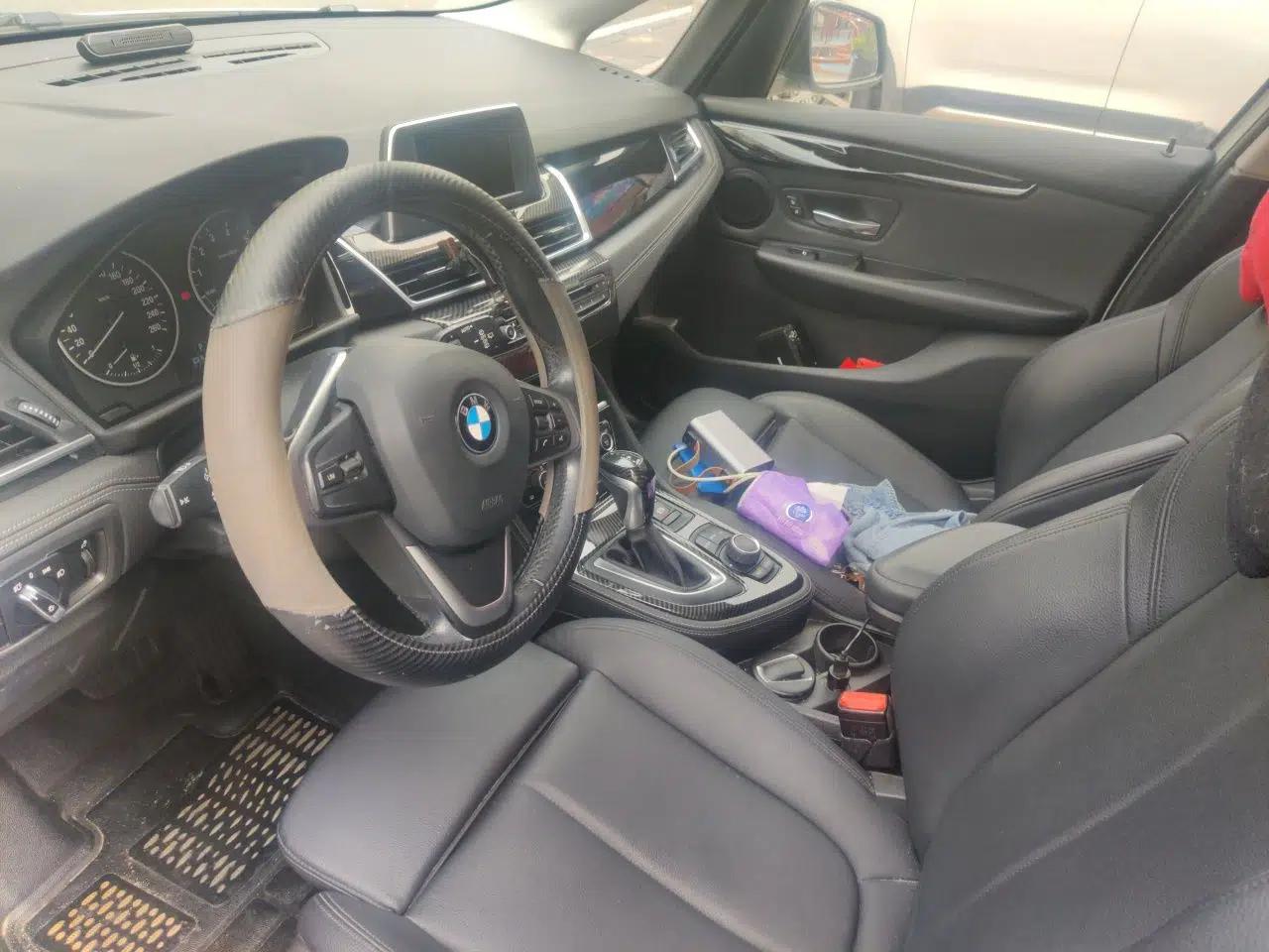 BMW 2 Series Active Tourer 2015 218i Sports Design Package — миниатюра 16