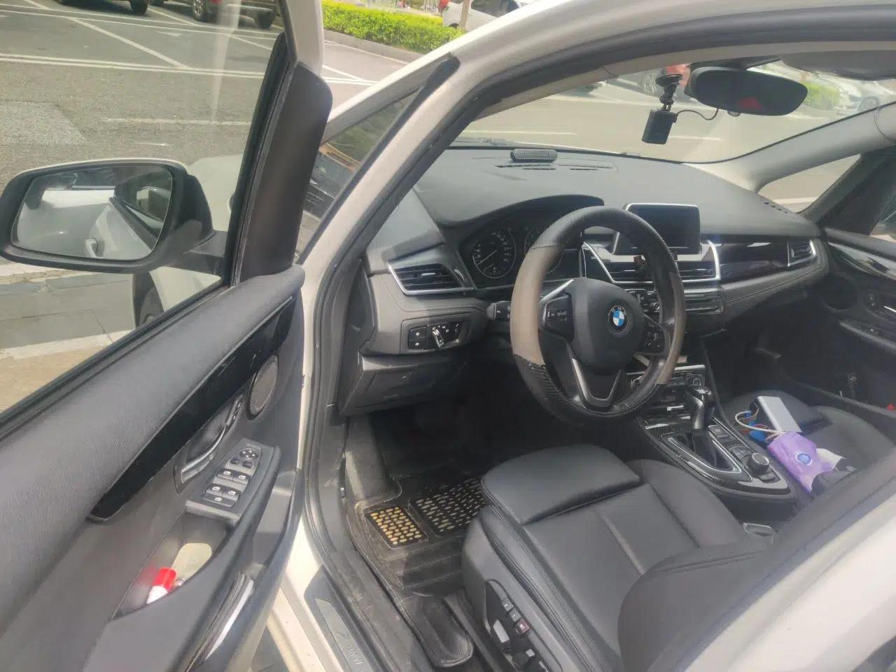 BMW 2 Series Active Tourer 2015 218i Sports Design Package — миниатюра 17
