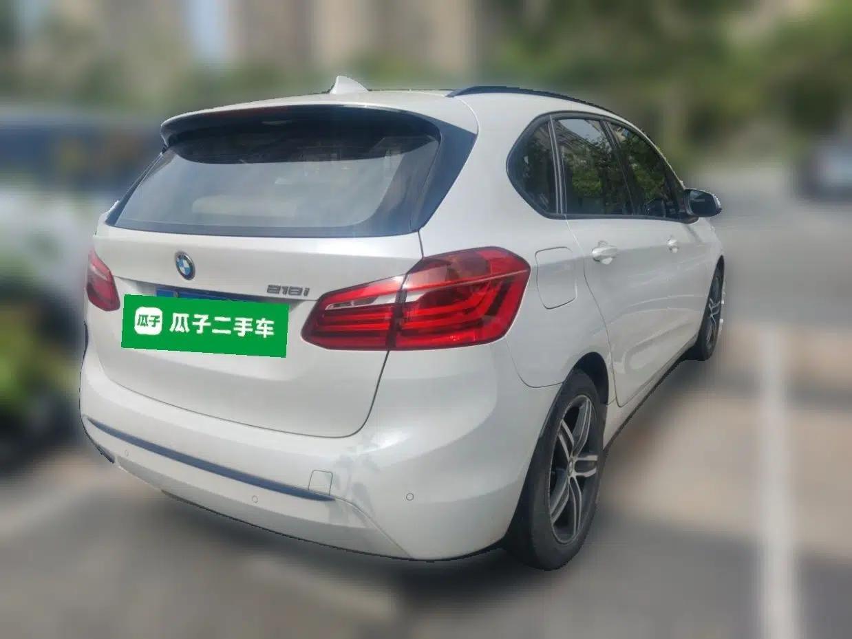 BMW 2 Series Active Tourer 2015 218i Sports Design Package — миниатюра 6